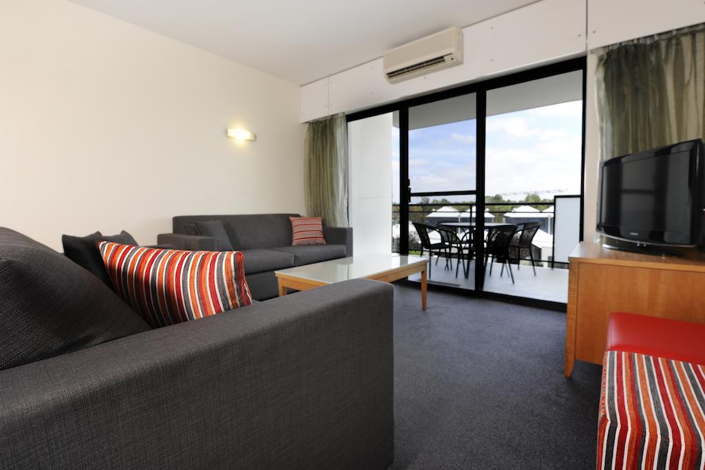 Assured Ascot Quays Apartment Hotel Perth Zewnętrze zdjęcie