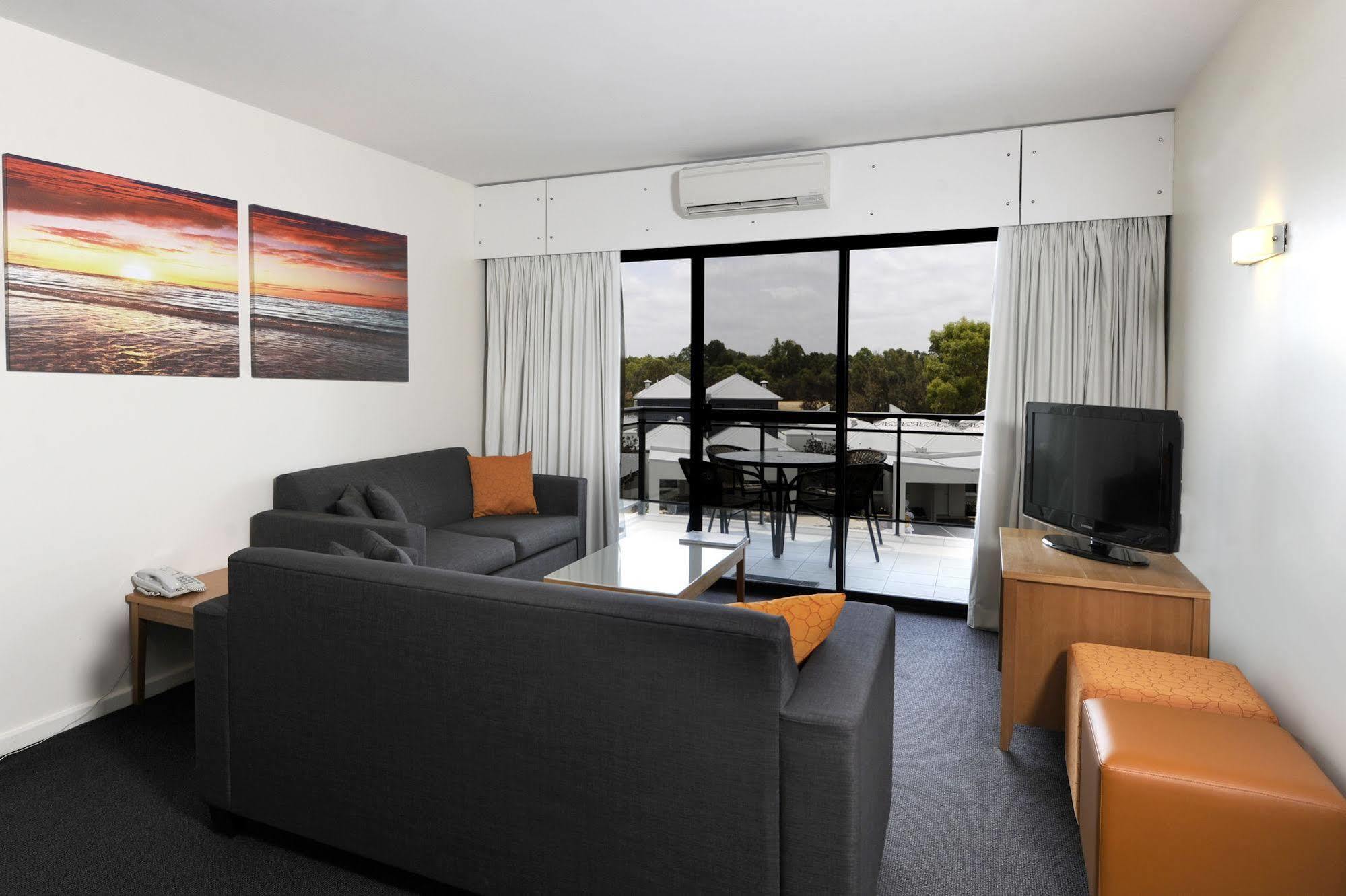 Assured Ascot Quays Apartment Hotel Perth Zewnętrze zdjęcie